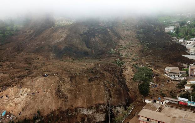 Aftermath of landslide in Alausi