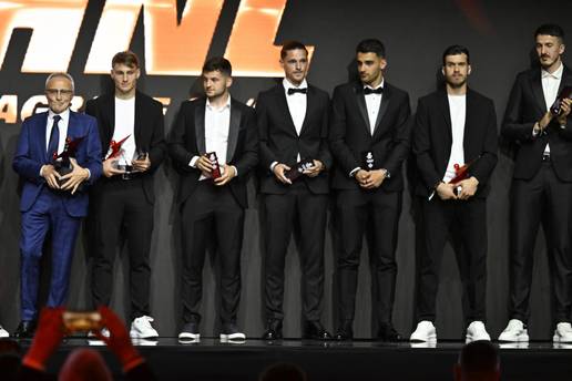 Livaja izabran igračem sezone i osvojio tri nagrade, Toni Fruk najbolji mladić, Đalović trener!