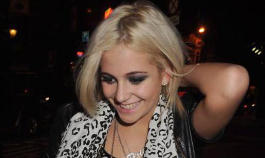 Pixie Lott pronašla je lijek za stres: Trudi se puno nastupati