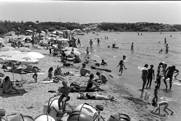 Ljeto u Crikvenici i Selcu, srpanj 1990.