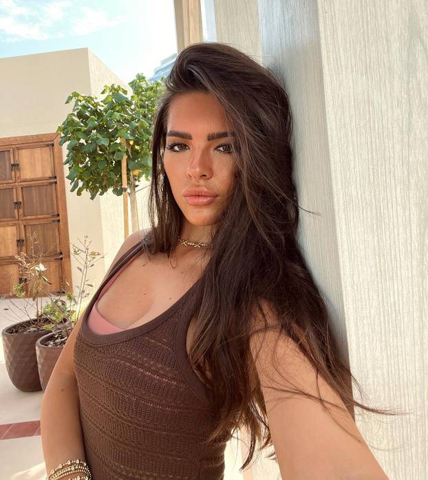 FOTO Kći slavnog nogometaša obožava konje i jahanje. Proslavila se na 'Otoku ljubavi'