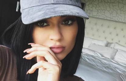 Kylie Jenner: Imala sam male usne i nitko me nije htio ljubiti