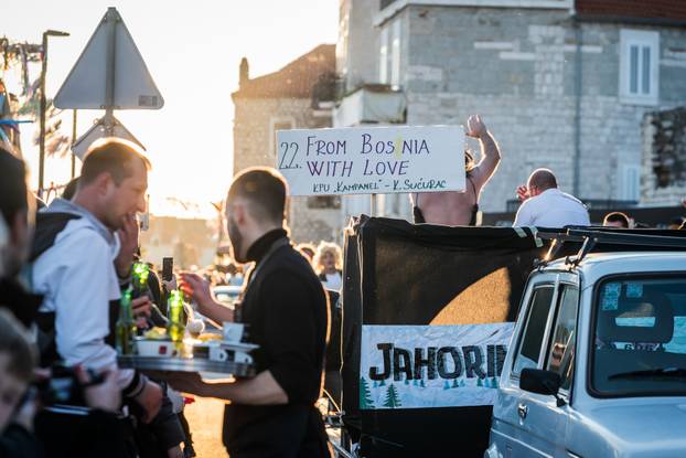 Tito i Ante Pavelić spaljeni kao Krnje u Kaštel Starom