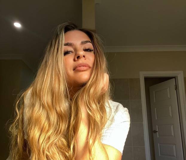 Majka dala otkaz u banci zbog zarade na internetu: 'Prijavili su policiji da ugrožavam djecu'