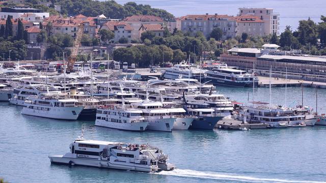 Splitska luka najprometnija je hrvatska putnička luka na Jadranu