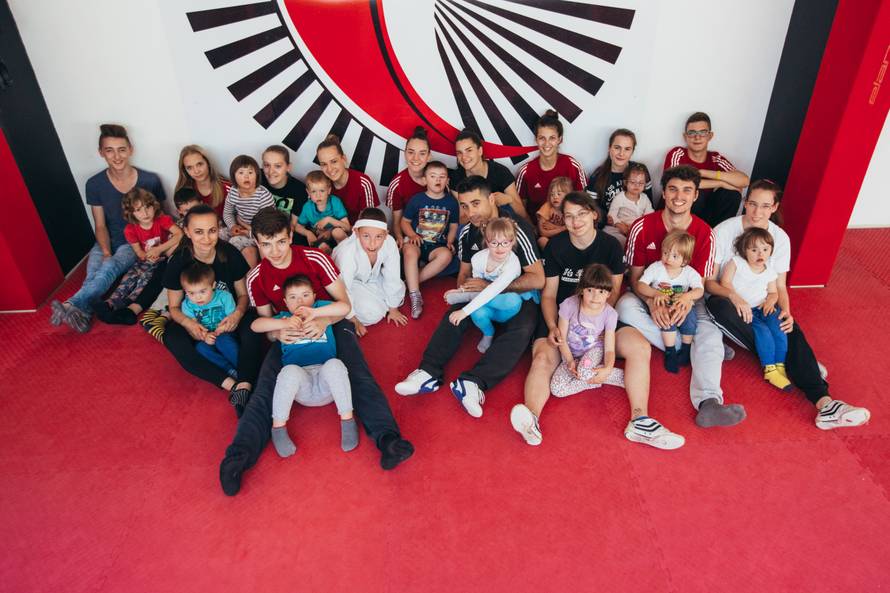 Dođite i podržite humanitarno događanje  LC Kaptol Zagreb