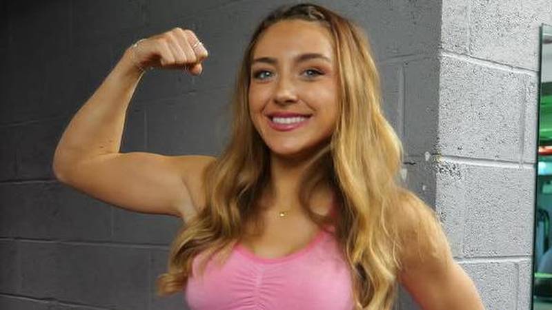 FOTO Fitness influencerica došla do 'tijela iz snova' - bez dijete