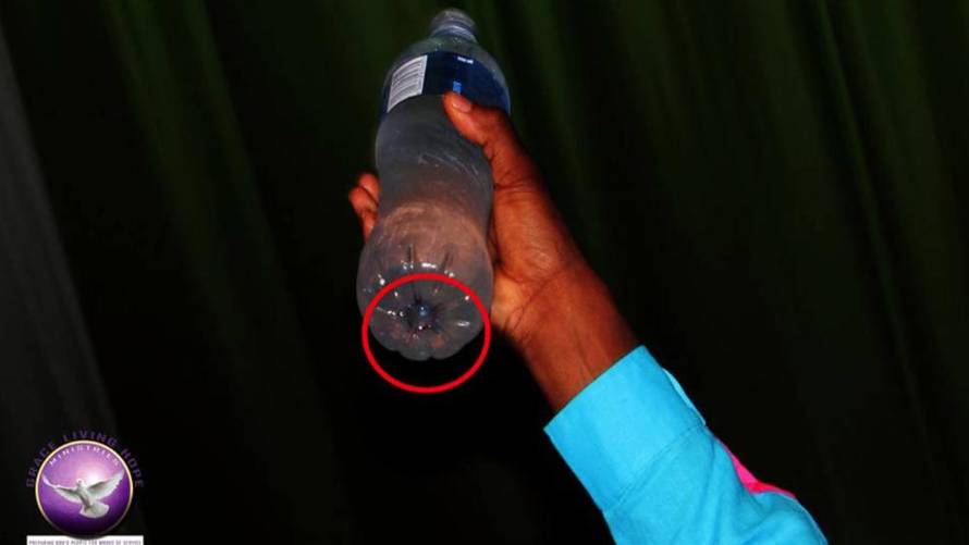 Lažni proroci: Tjeraju ljude da jedu travu i piju otrovanu vodu