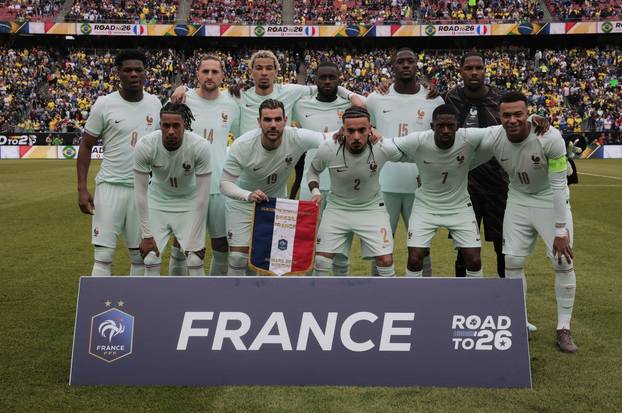 International Friendly - Brazil v France