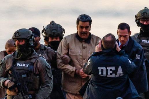 Maduro na putu prema sudu. Trump nakon Venezuele prijeti i drugima: 'Mi smo glavni'