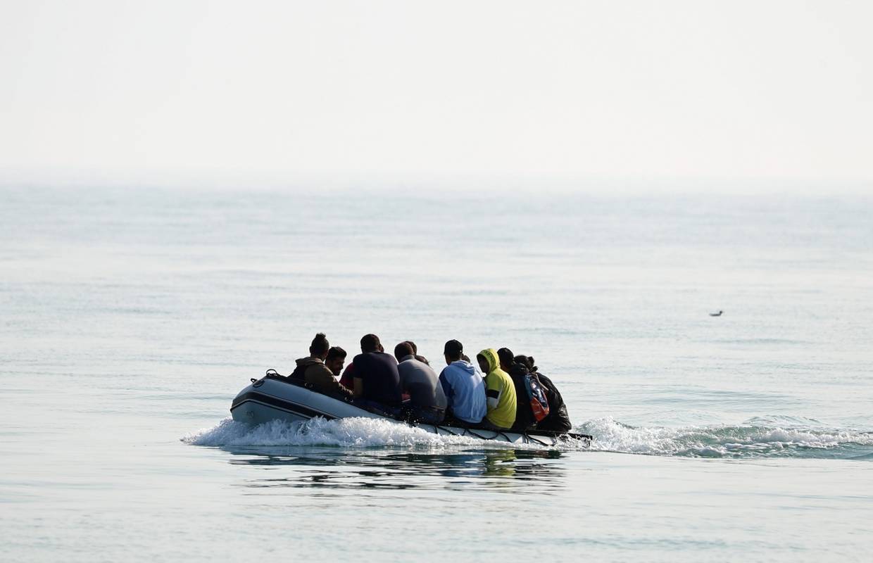 Tunis: U brodolomu se utopila najmanje 23 migranta koja su iz Libije krenula prema Europi