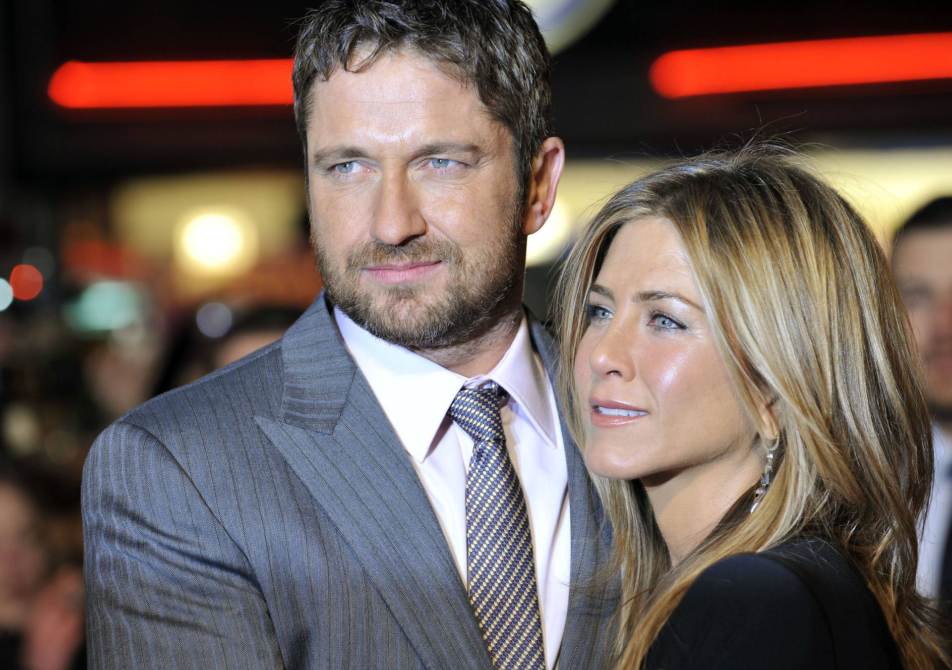 Jennifer Aniston i Gerard Butler nekoć su bili članovi seks kulta?