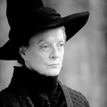 Umrla Maggie Smith, pamtimo je po ulogama u 'Harry Potteru' i hit seriji 'Downton Abbey'...