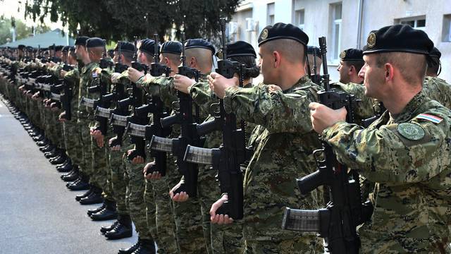 Vojni rok u Hrvatskoj: Odlučili koliko će trajati i kako će sve izgledati. Bit će u četiri grada