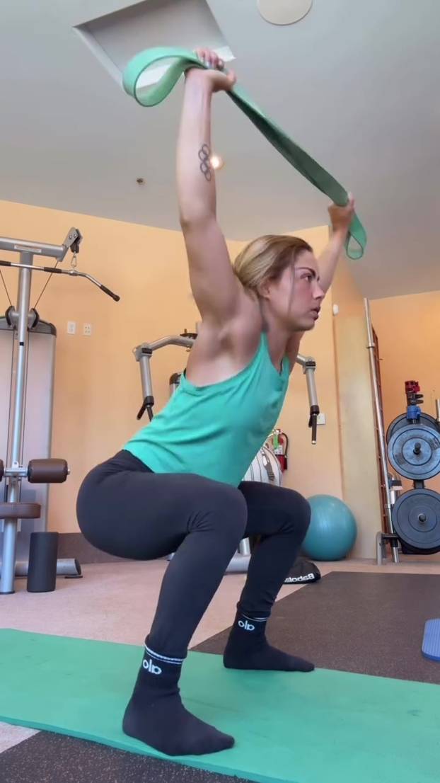 FOTO Tko je tenisačica čija je fotka u toplesu šokirala svijet?