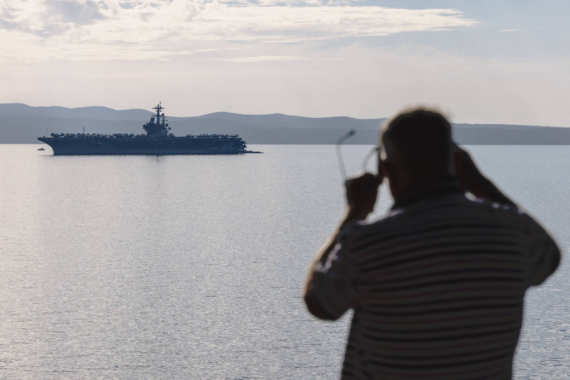 U Split uplovio najveći američki nosač aviona USS George H.W. Bush