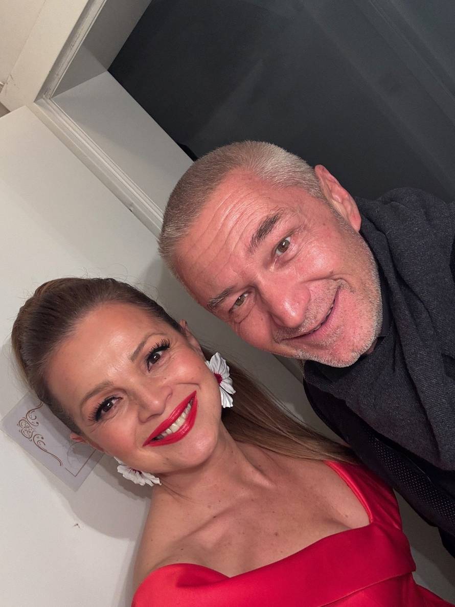 Sandra Bagarić raznježila je fanove emotivnom porukom: 'Volim kad nam srca pjevaju'