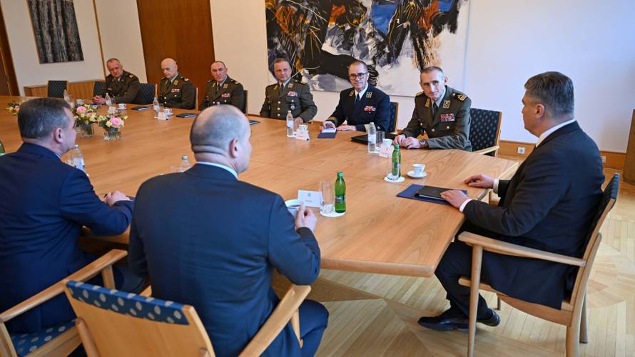 Milanović imenovao Kundida za načelnika Glavnog stožera OSRH