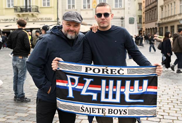 Prag: Hrvatski navijači u gradu