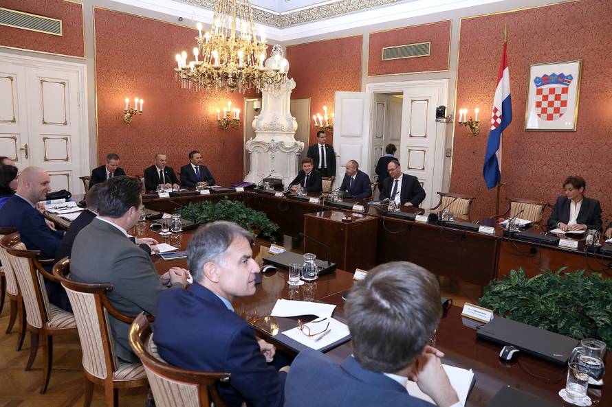 'Vlada nije željomat. Ne treba meni ministarstvo, već državi'