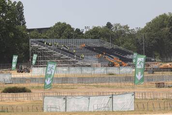 Zagreb: Priprema pozornice za koncert Thompsona 