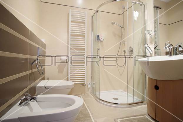 FOTO Ovu vilu od 15 milijuna eura prodaju u Sesvetama! Lift, vrtlari, fontane, mala sirena...