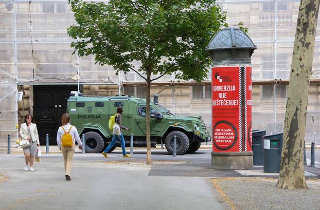 Petar Ćosić i Manuel Vulić Veneno dovedeni su na sud u Zagreb pod jakim mjerama osiguranja