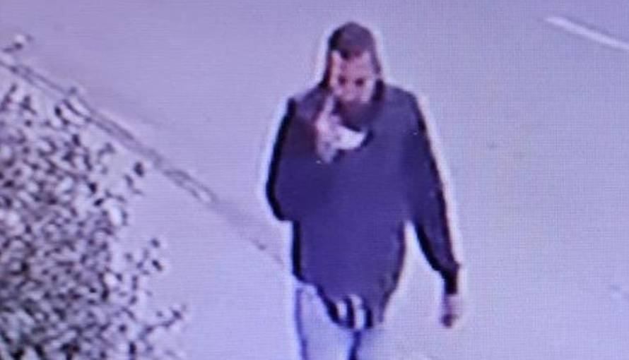 FOTO Prepoznajete li muškarca s fotografije? Traži ga policija!