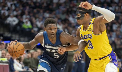 LeBron ubacio 38 u porazu LA Lakersa. Orlando Magic šokirao aktualnog prvaka u spektaklu!