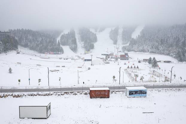 Prvi snijeg na planini Bjelašnici