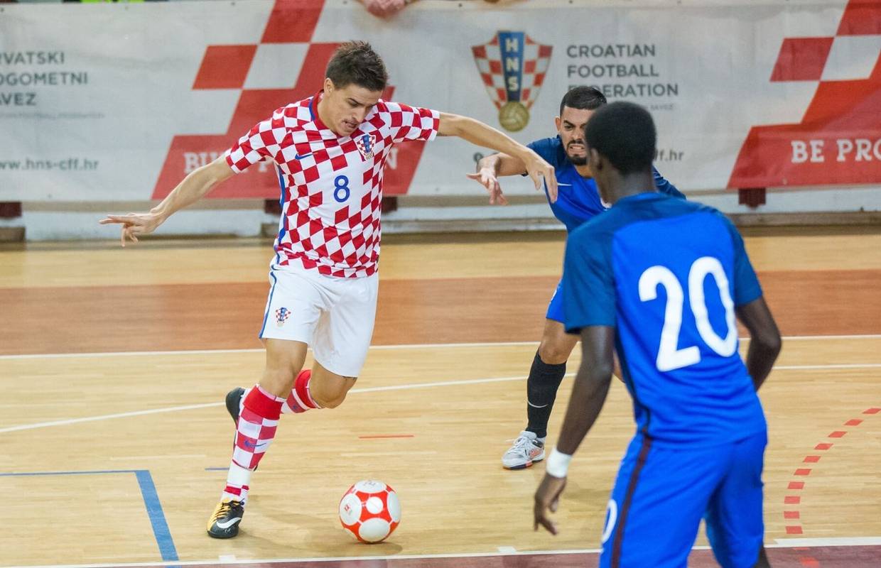 Marinović: Mi vrijedimo više od plasmana na Euro, a kod nas samo Jelovčić može onako zabiti