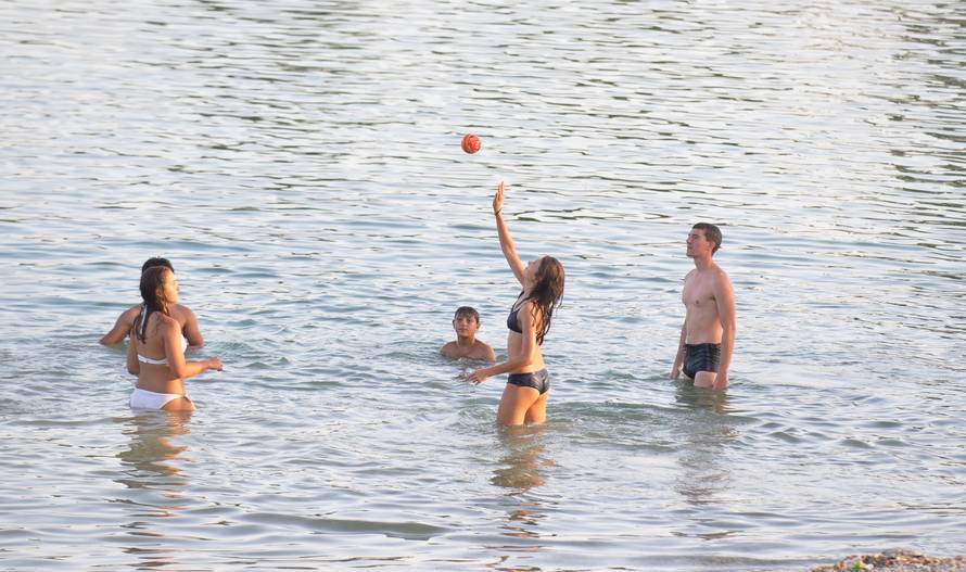 Temperature divljaju do 41°C: Pred nama je pakleni vikend!