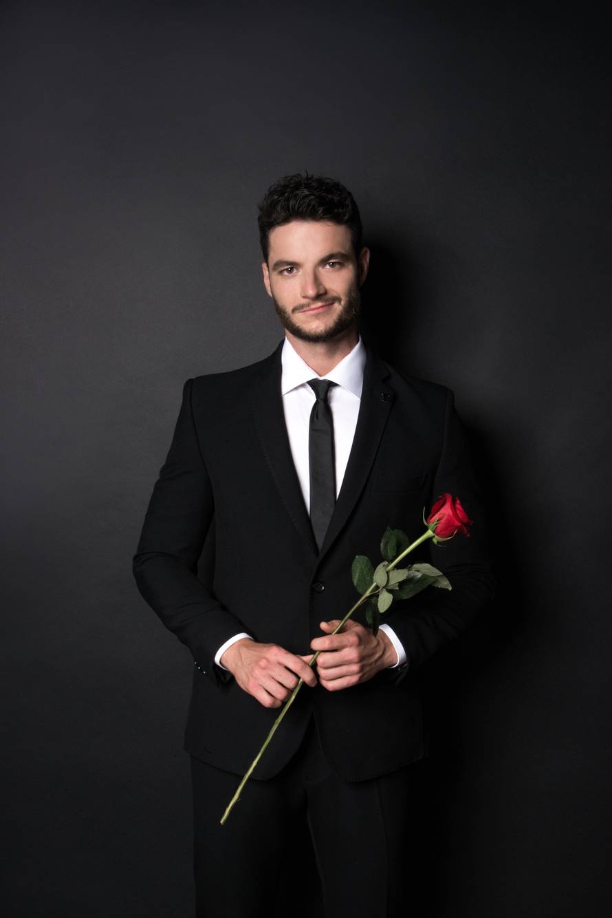 'Savršeni' se oprašta s tri cure već prve večeri: U kući vladaju ljubomora i svađe, pale i suze...