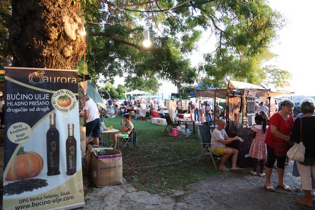 Šibenik: Bogata ponuda na 16. Sajmu u Srednjovjekovnom Šibeniku