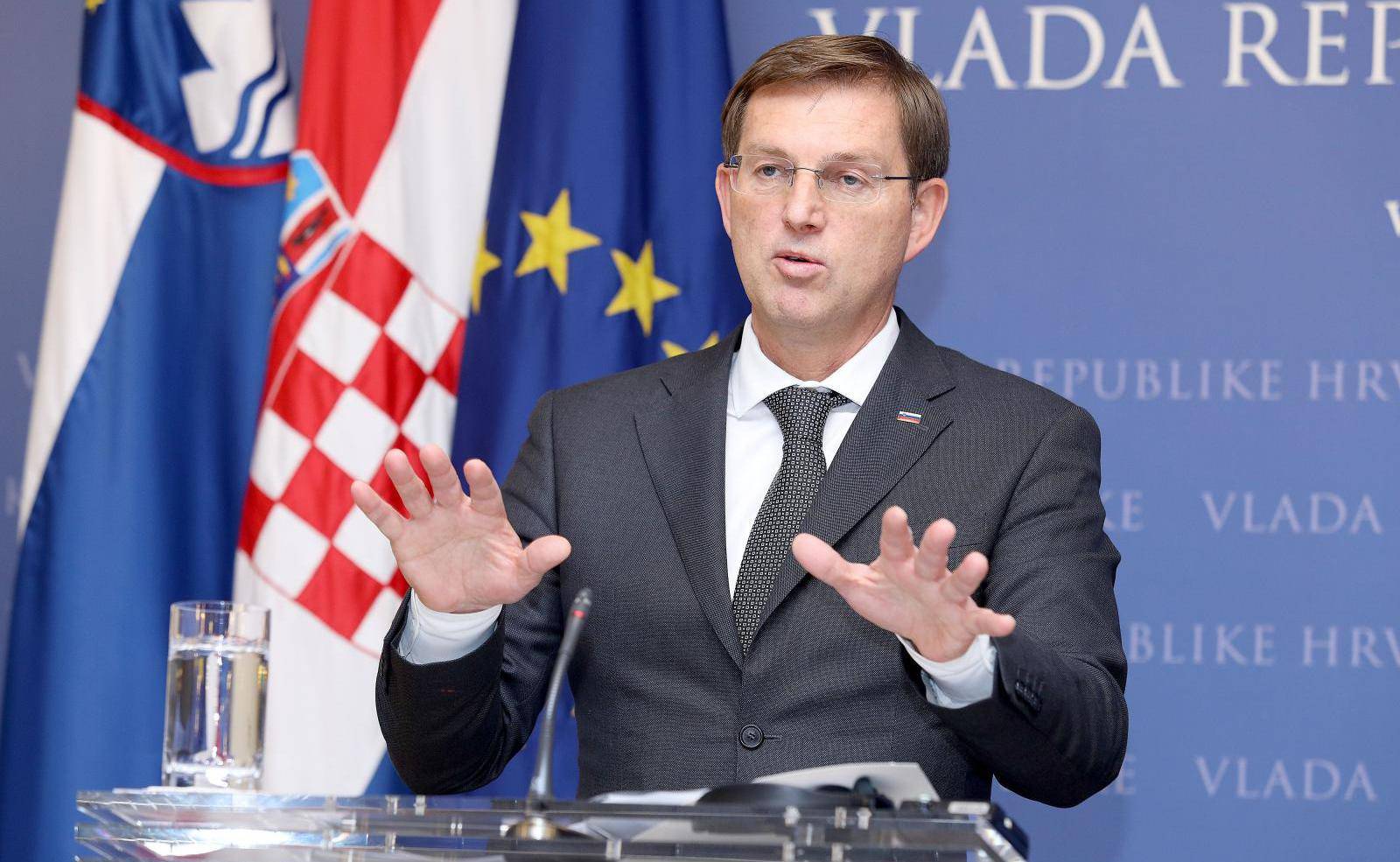 'Hrvatska će u Schengen samo ako riješi problem migranata'