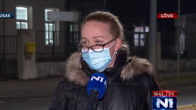 'Rješenje za bolnicu u Sisku je daleko, svi radimo iz tek jedne zgrade koja nije oštećena...'