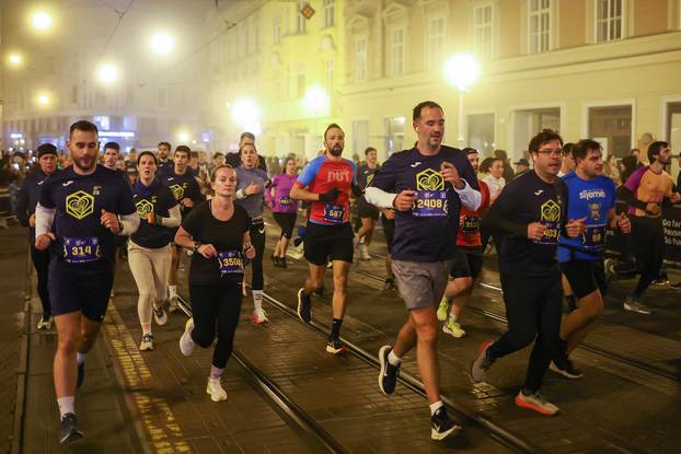 Održan 14. Zagreba?ki no?ni cener na kojem je sudjelovalo oko 3000 trka?a