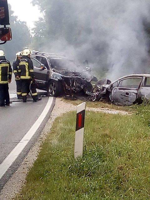 Užas kod Čakovca: Auti gorjeli, tata i dijete se bore za život...