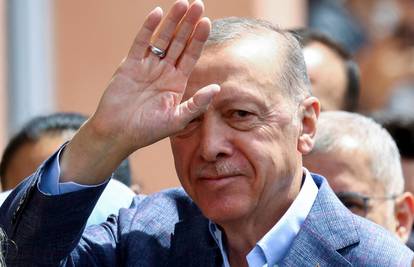 Broje se glasovi na izborima u Turskoj: Prema prvim rezultatima Erdogan u vodstvu