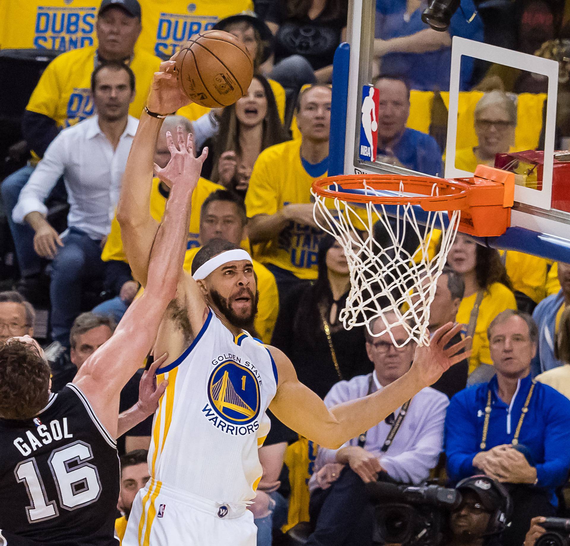 NBA: Playoffs-San Antonio Spurs at Golden State Warriors