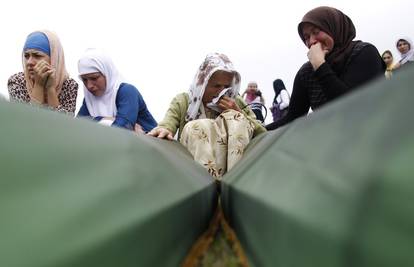 Nizozemska je kriva za smrt trojice muslimana u Srebrenici