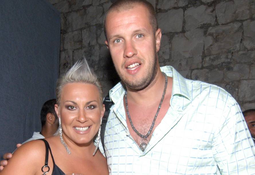 Supružnici na sudu: Muž Indiri uzima stan ovrhom?!