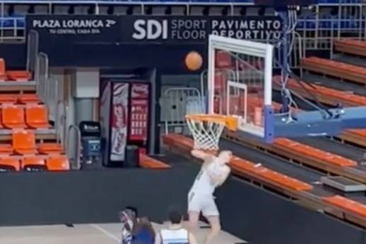 VIDEO Kapa dolje, majstore! Evo kako je mladi hrvatski dragulj pogodio ko&scaron;. &Ccaron;udesan potez...