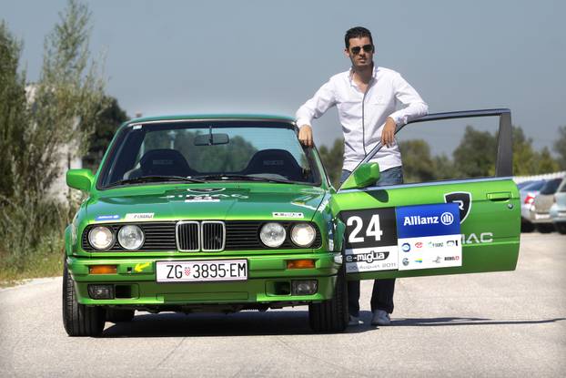 ARHIVA - 2011. Zagreb: Mate Rimac razvija elektri?ni supersportski automobil