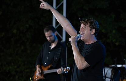 Boris Novković je na gala večeri predstavio novi album 'Zbog nas': 'Nastajao je s puno srca'