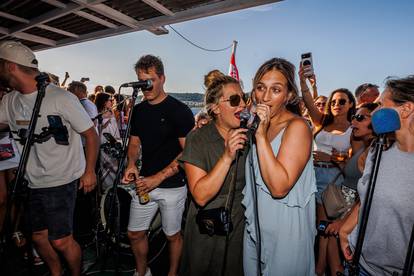 Split: Koncertom na trajektu "Korčula" počeli dani sjećanja na Olivera Dragojevića