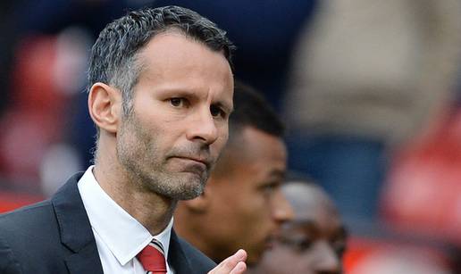 Giggs seli u drugu ligu? Ryan sjeda na klupu Wigan Athletica