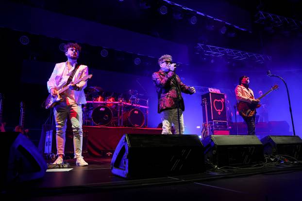 Zagreb: Koncert Crvene jabuke u Areni Zagreb