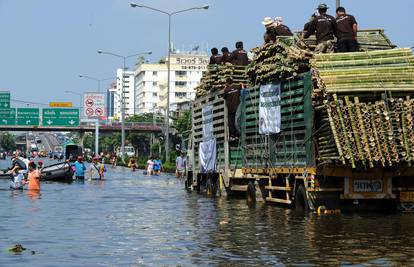 Tajland: Zbog poplava može doći i do nestašice računala