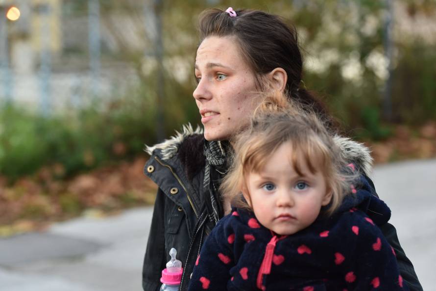 Ostali bez svega: 'Curice stalno plaču jer im je izgorio zeko...'